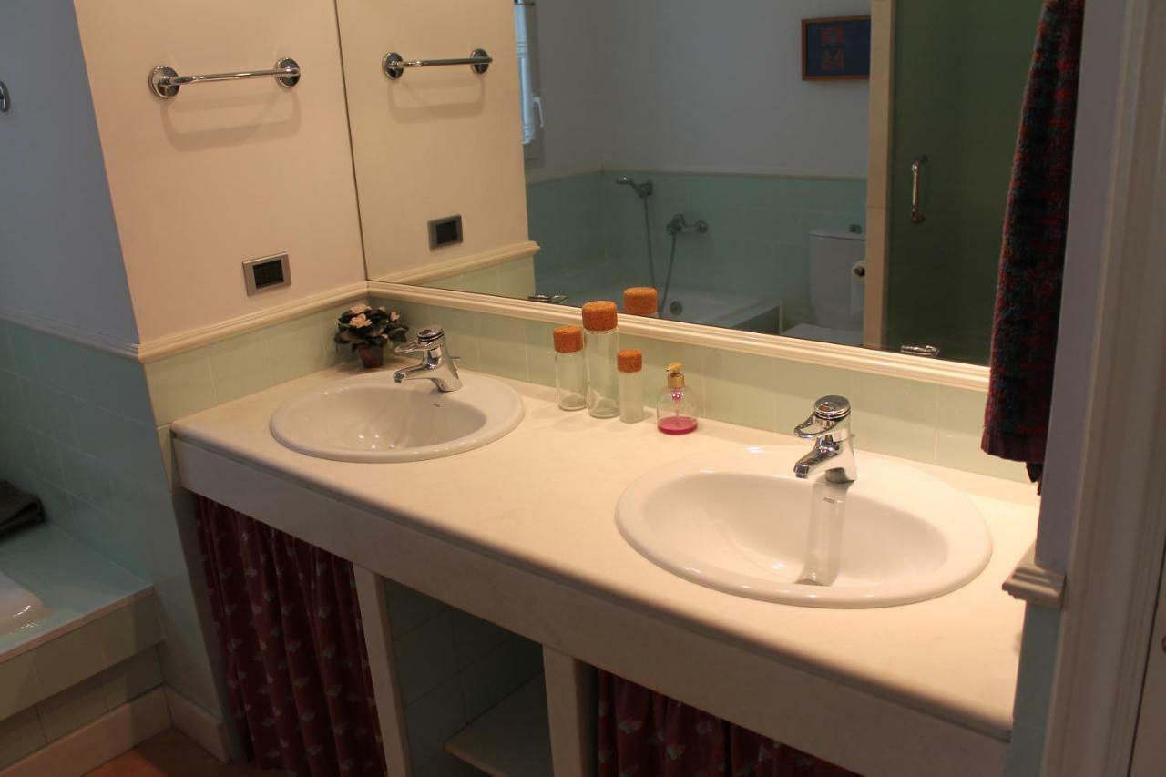 Cal Taixes Apartment Reus Bagian luar foto