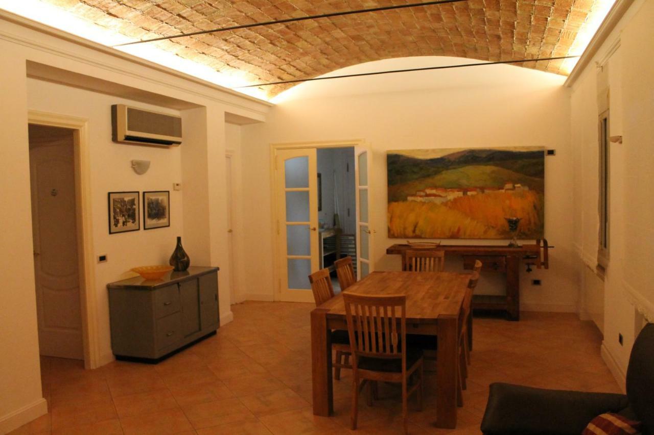 Cal Taixes Apartment Reus Bagian luar foto