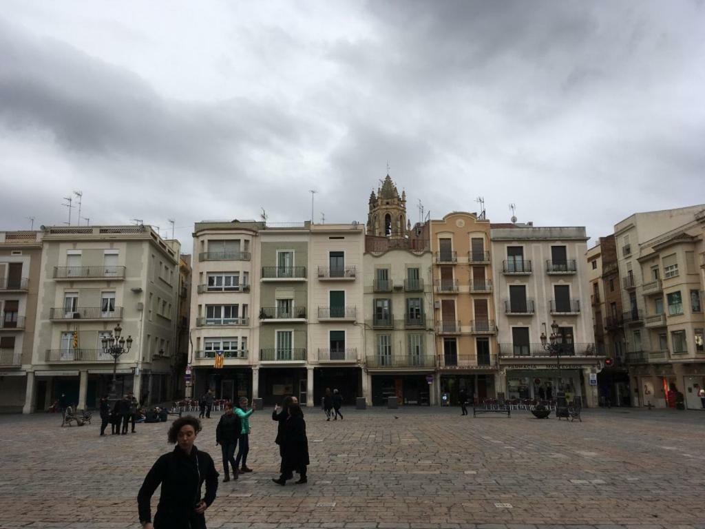 Cal Taixes Apartment Reus Bagian luar foto